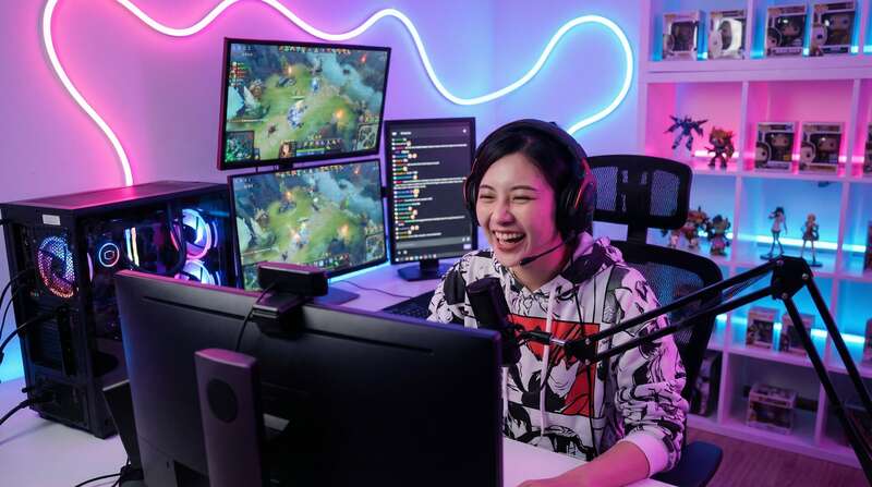 17c一起草游戏视频